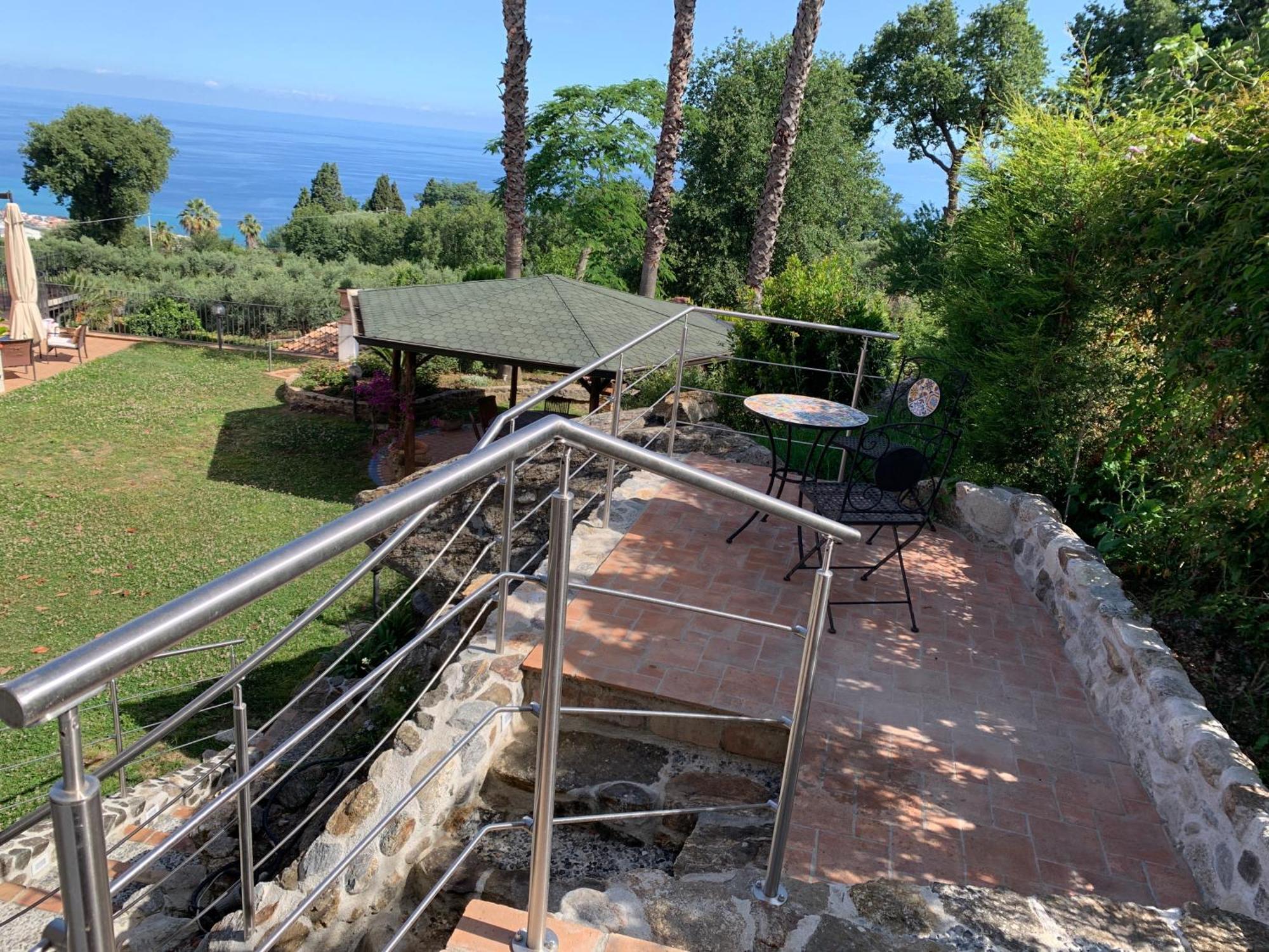 Villa Zufro Vibo Valentia Exterior foto