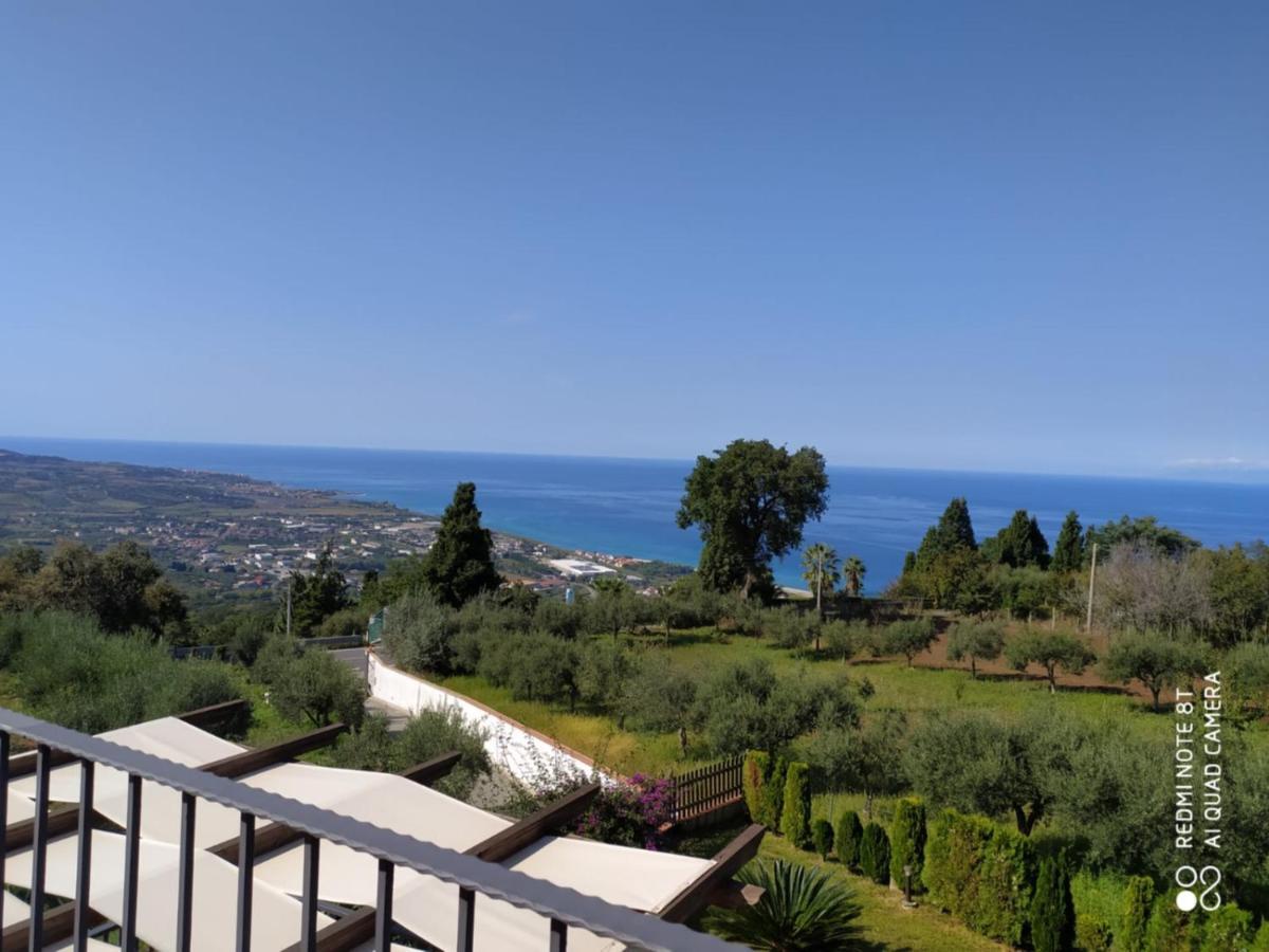 Villa Zufro Vibo Valentia Exterior foto